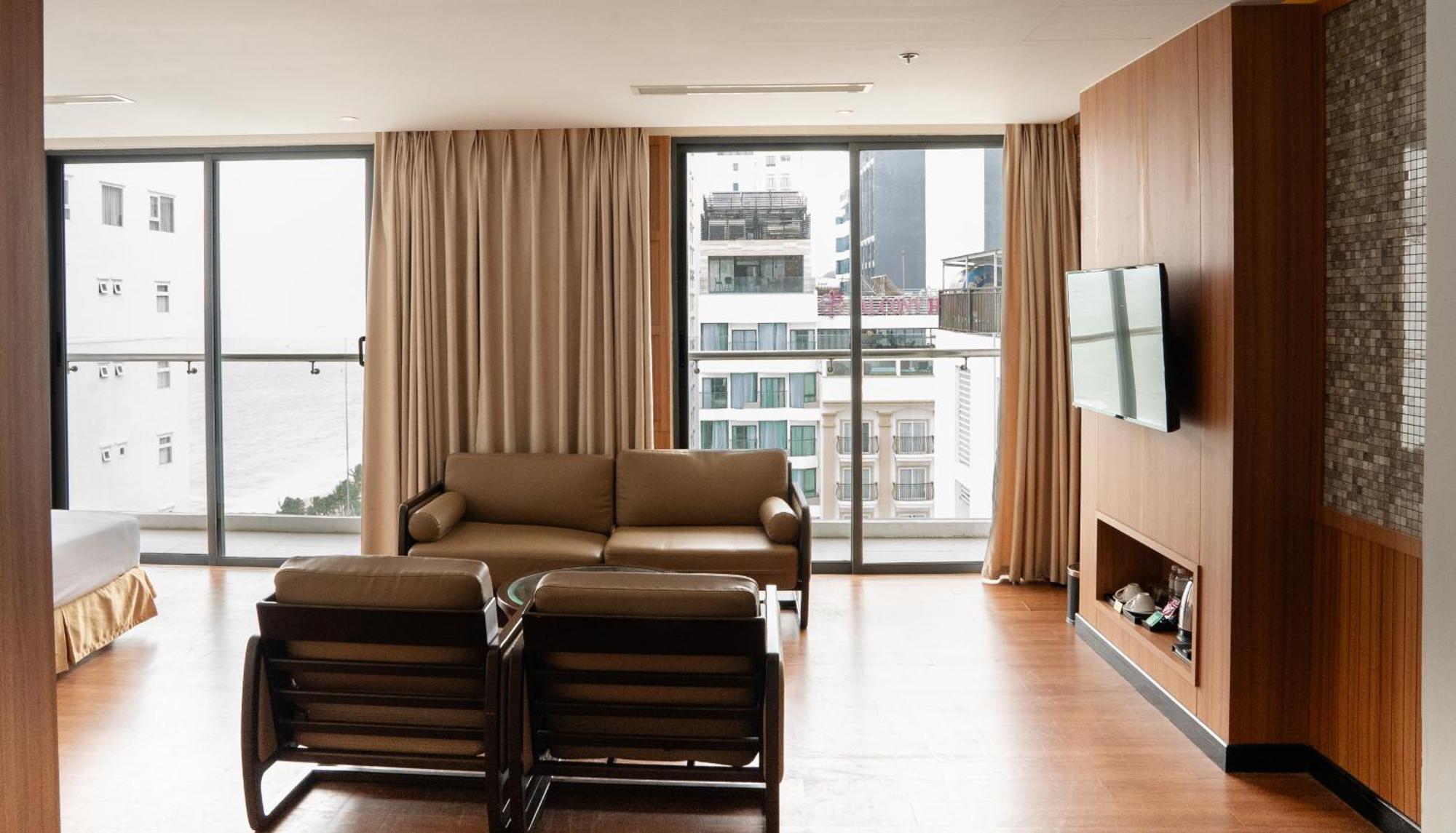 Majestic Premium Hotel На Транг Екстериор снимка