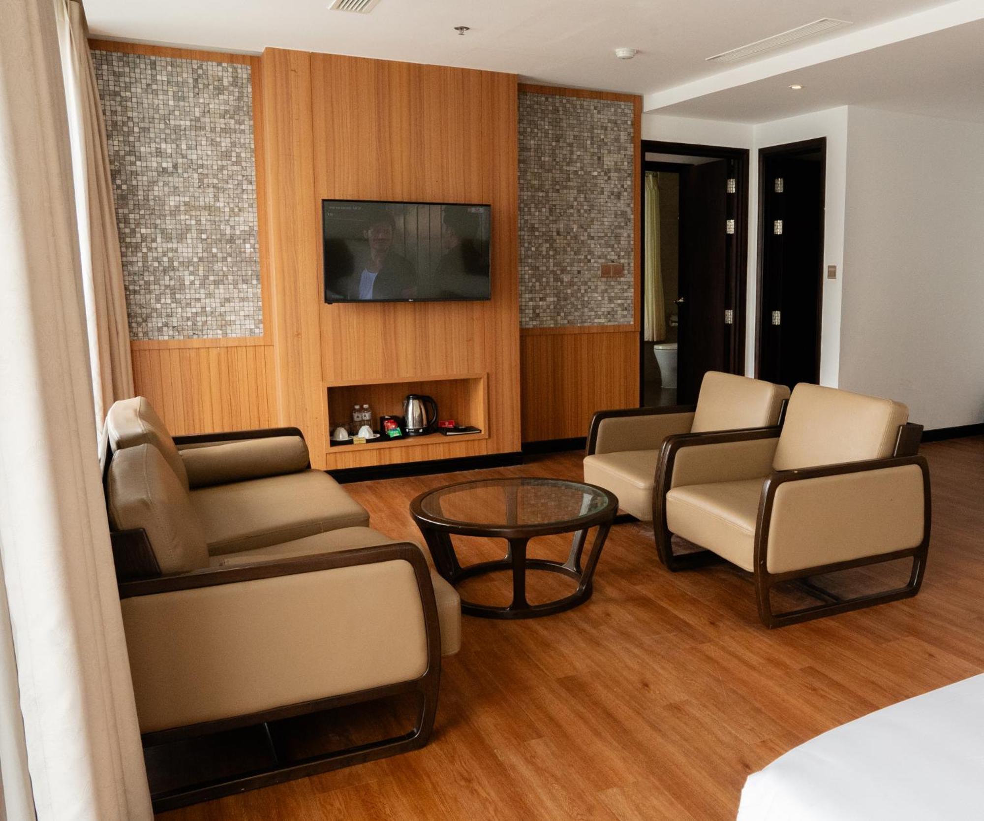 Majestic Premium Hotel На Транг Екстериор снимка