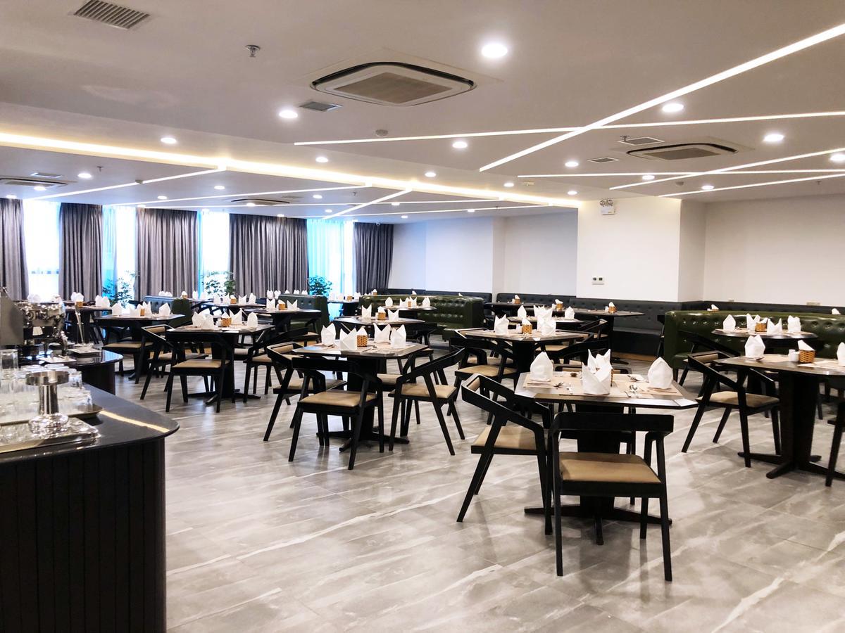 Majestic Premium Hotel На Транг Екстериор снимка