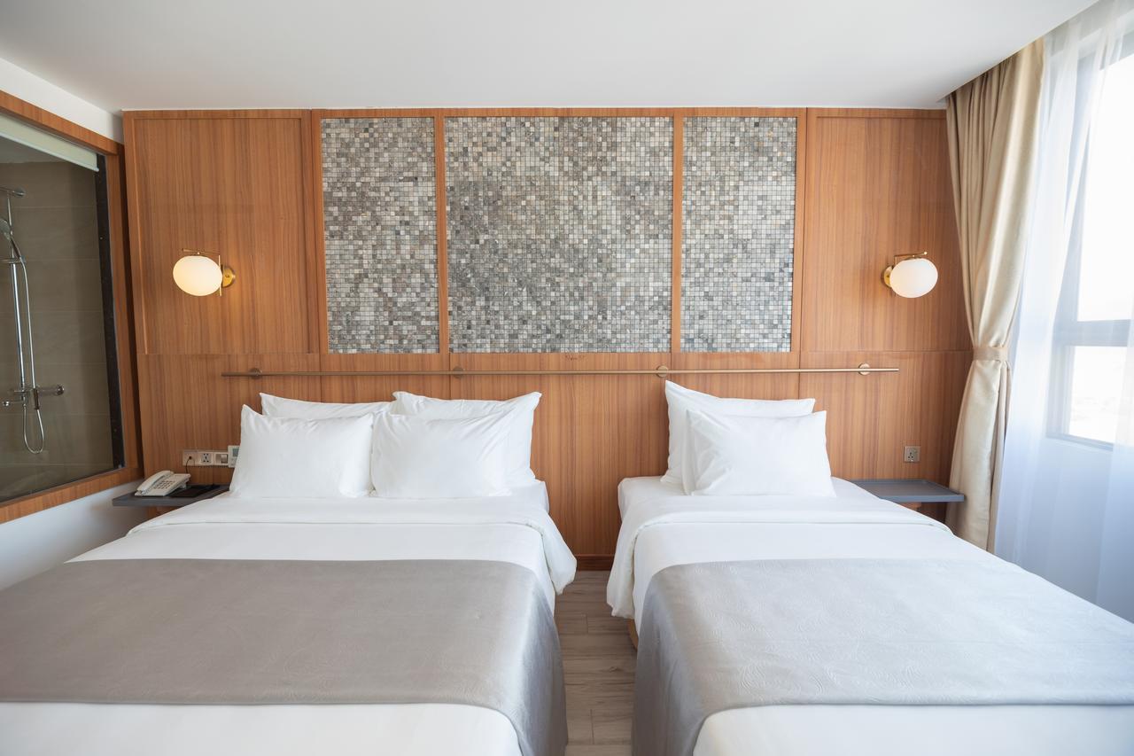 Majestic Premium Hotel На Транг Екстериор снимка