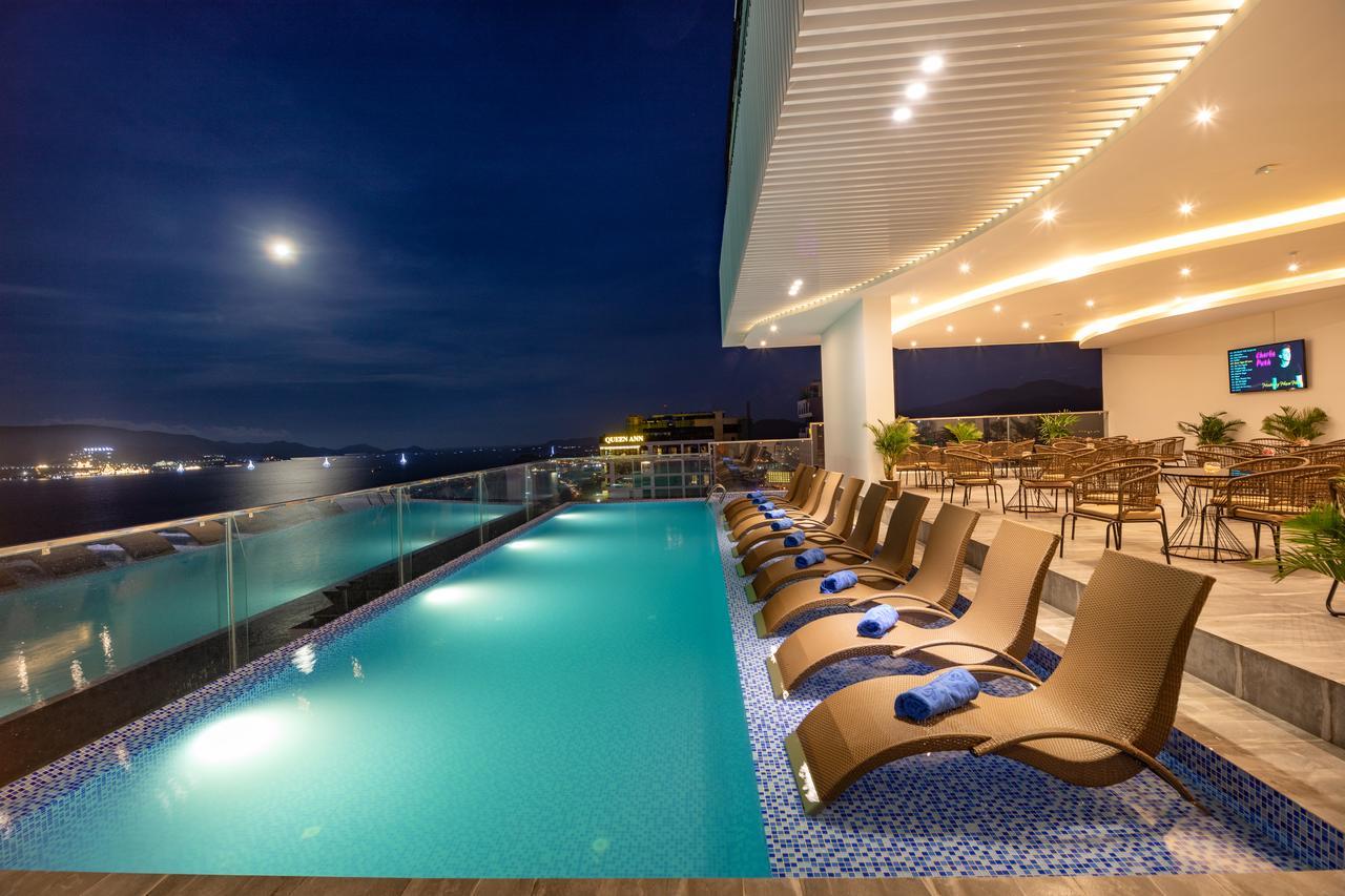 Majestic Premium Hotel На Транг Екстериор снимка
